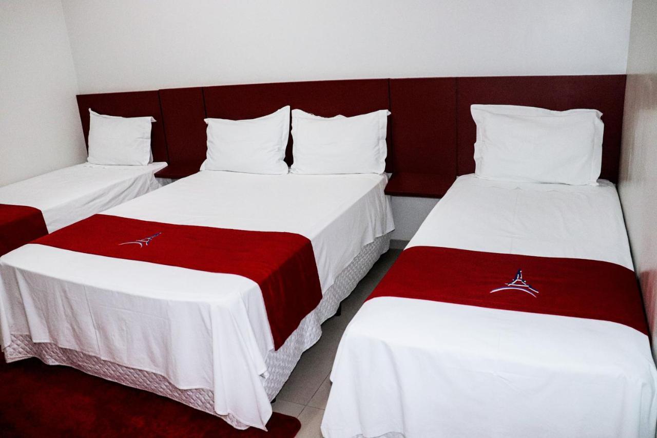 Paris Hotel Barreiras  Buitenkant foto