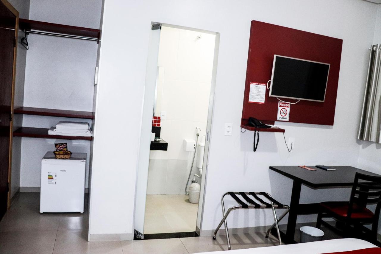 Paris Hotel Barreiras  Buitenkant foto